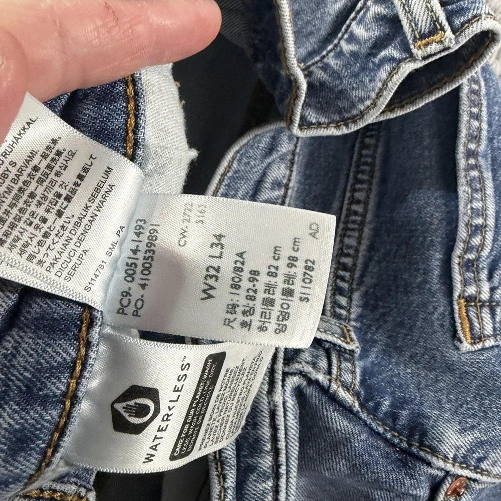 Levi 514 Jeans Mens 32x34 (Fits 30x31) Light Wash Faded Original Straight